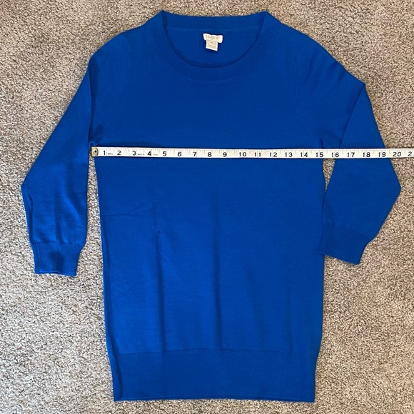 J. Crew Factory Charley 3/4 Sleeved Sweater. Blue. 100% Merino Wool. Size XS. - Picture 3 of 5